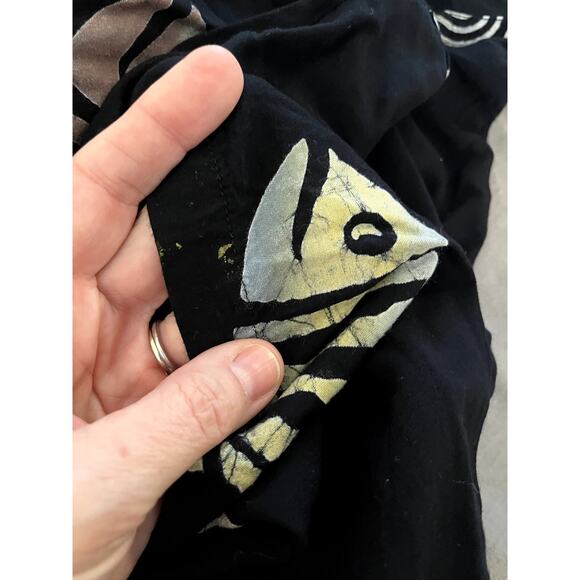 Meng Design Artsy Fish Design Boho Top Blouse Size Large Missing Button - Picture 11 of 11